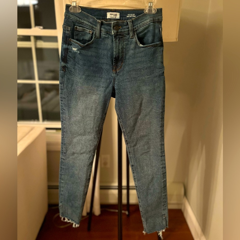 Women’s Kensie VintageLuxe High Rise Skinny “The Kelsey” Size 26. EUC